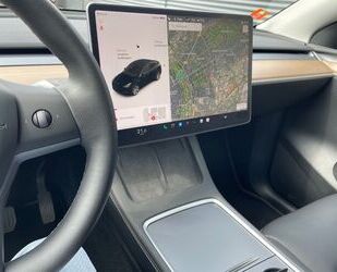 Tesla Model Y Gebrauchtwagen