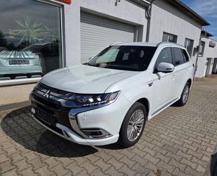 Mitsubishi Plug-in Hybrid Outlander Gebrauchtwagen