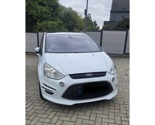 Ford S-Max Gebrauchtwagen