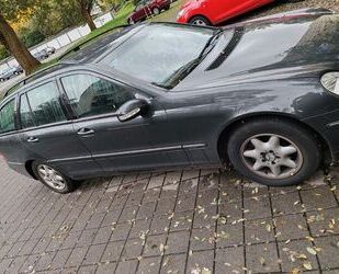 Mercedes-Benz 220 Gebrauchtwagen