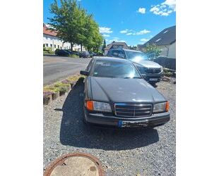 Mercedes-Benz C 180 Gebrauchtwagen