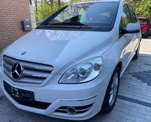 Mercedes-Benz B 180 Gebrauchtwagen
