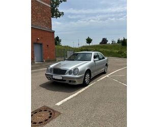 Mercedes-Benz E 220 Gebrauchtwagen