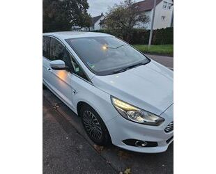 Ford S-Max Gebrauchtwagen