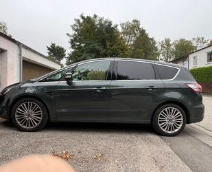 Ford S-Max Gebrauchtwagen