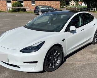 Tesla Model 3 Gebrauchtwagen