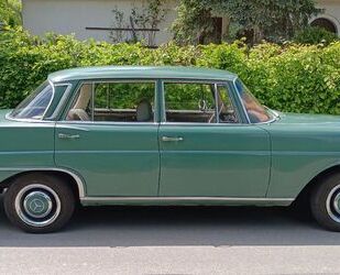 Mercedes-Benz 220 Gebrauchtwagen