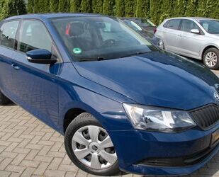 VW Fabia 