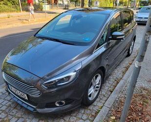 Ford S-Max Gebrauchtwagen