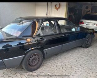 Mercedes-Benz 190 Gebrauchtwagen