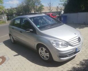 Mercedes-Benz B 200 Gebrauchtwagen