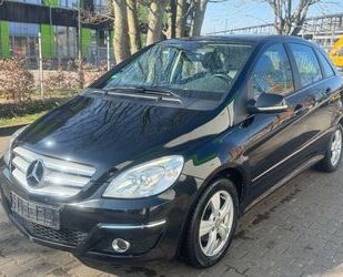 Mercedes-Benz B 180 Gebrauchtwagen