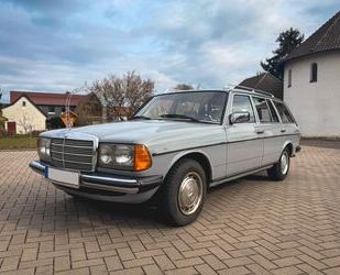 Mercedes-Benz 230 Gebrauchtwagen