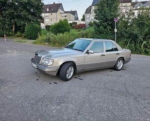Mercedes-Benz E 200 Gebrauchtwagen