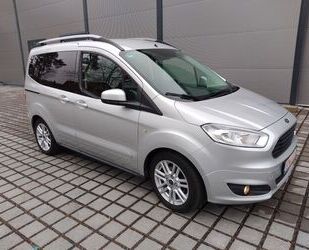 Ford Tourneo Courier Gebrauchtwagen