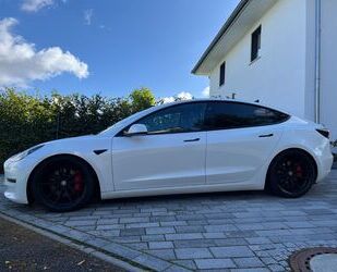 Tesla Model 3 Gebrauchtwagen