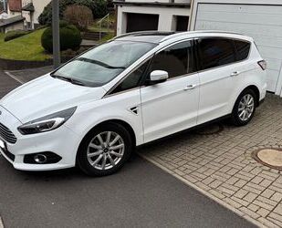 Ford S-Max Gebrauchtwagen