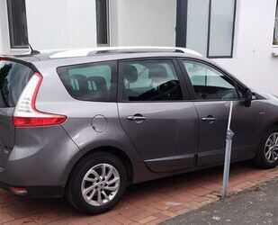 Renault Grand Scenic Gebrauchtwagen