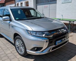 Mitsubishi Plug-in Hybrid Outlander Gebrauchtwagen
