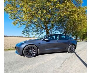 Tesla Model 3 Gebrauchtwagen