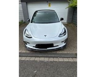 Tesla Model 3 Gebrauchtwagen