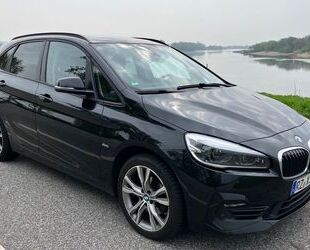 Toyota 220 Active Tourer 