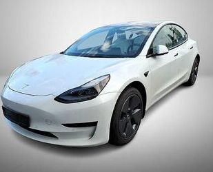 Tesla Model 3 Gebrauchtwagen