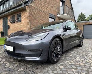 Tesla Model 3 Gebrauchtwagen