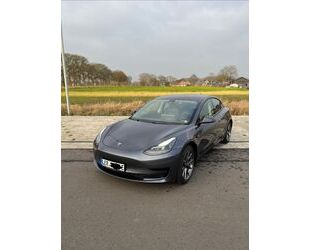 Tesla Model 3 Gebrauchtwagen