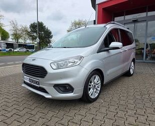 Ford Tourneo Courier Gebrauchtwagen