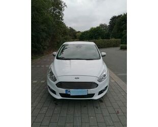Ford S-Max Gebrauchtwagen