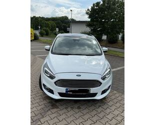 Ford S-Max Gebrauchtwagen