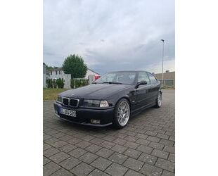 BMW 323 Gebrauchtwagen