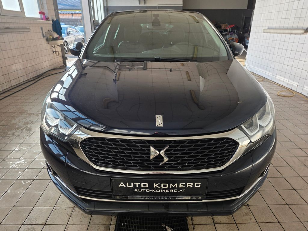 DS 4