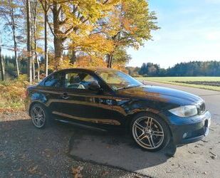 BMW BMW 120d Coupé, M- Paket, Automatik, Navi, Gebrauchtwagen