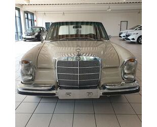 Mercedes-Benz 280 Gebrauchtwagen