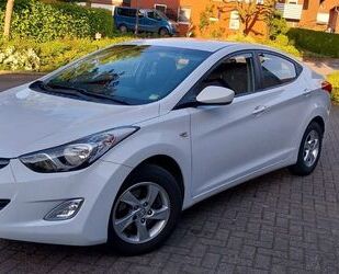 Hyundai Elantra Gebrauchtwagen