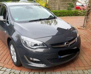 Opel Opel Astra Sp. T. 1.6 CDTI eco Exklusiv 100 S/S E. Gebrauchtwagen