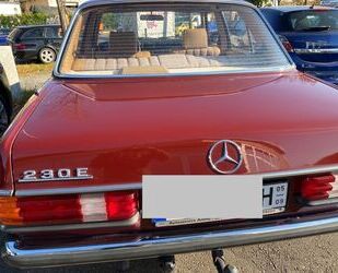Mercedes-Benz E 230 Gebrauchtwagen