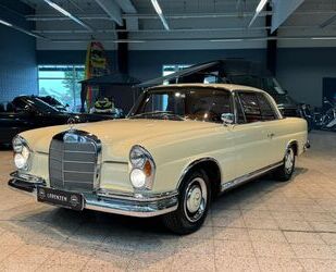 Mercedes-Benz 220 Gebrauchtwagen