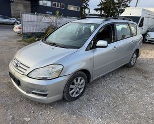 Toyota Avensis Verso Gebrauchtwagen