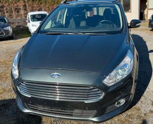 Ford S-Max Gebrauchtwagen