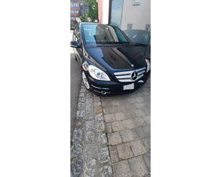 Mercedes-Benz B 180 Gebrauchtwagen
