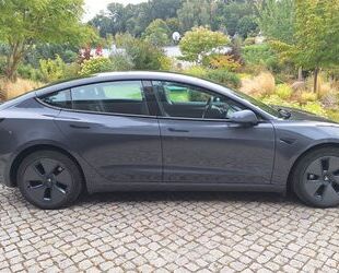 Tesla Model 3 Gebrauchtwagen