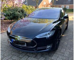 Tesla Model S Gebrauchtwagen