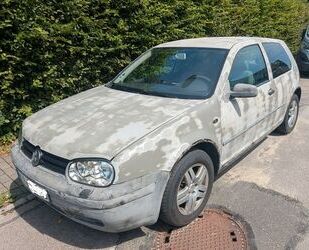 Mitsubishi Golf 