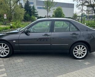 Lexus IS 200 Gebrauchtwagen