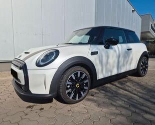 Nissan Cooper SE 