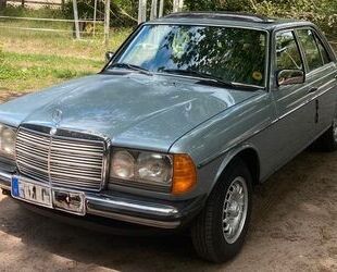 Mercedes-Benz 230 Gebrauchtwagen
