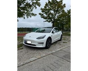 Tesla Model 3 Gebrauchtwagen